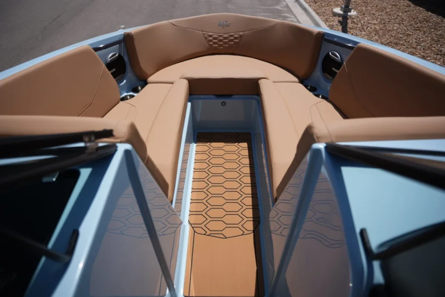 2026-mastercraft-nxt23-139040-image10.webp