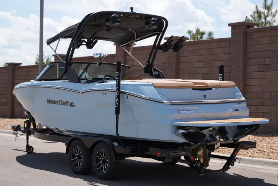 2026-mastercraft-nxt23-139040-image4.webp
