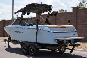 2026-mastercraft-nxt23-139040-image4.webp