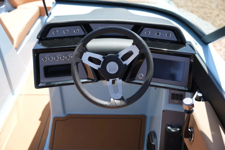 2026-mastercraft-nxt23-139040-image6.webp