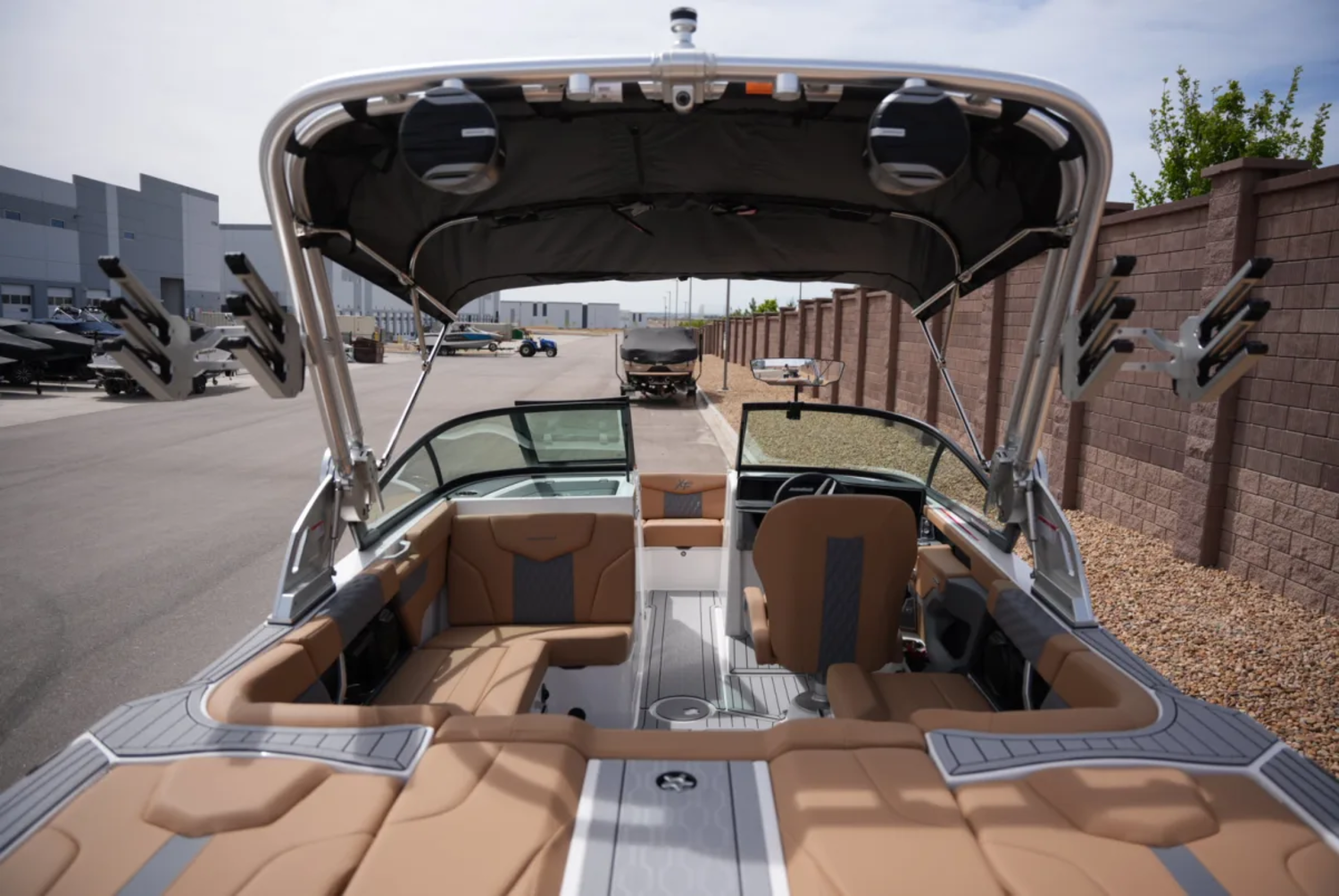 2026 MasterCraft XT20