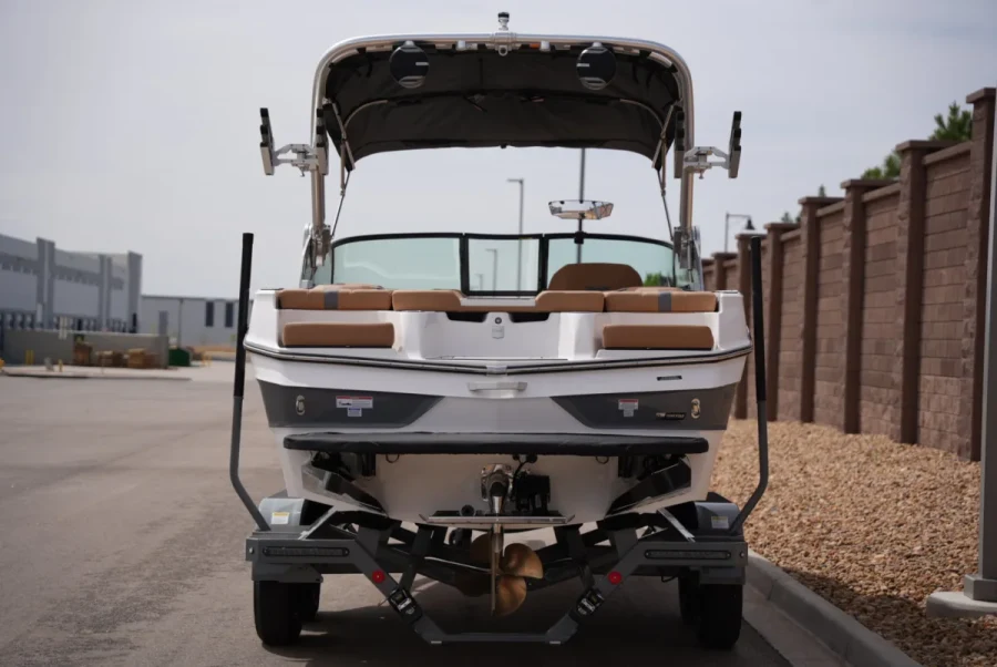 2026-mastercraft-xt20-139041-image2.webp