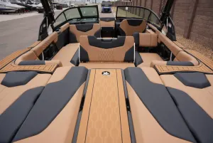 2026-mastercraft-xt22-139042-image18.webp
