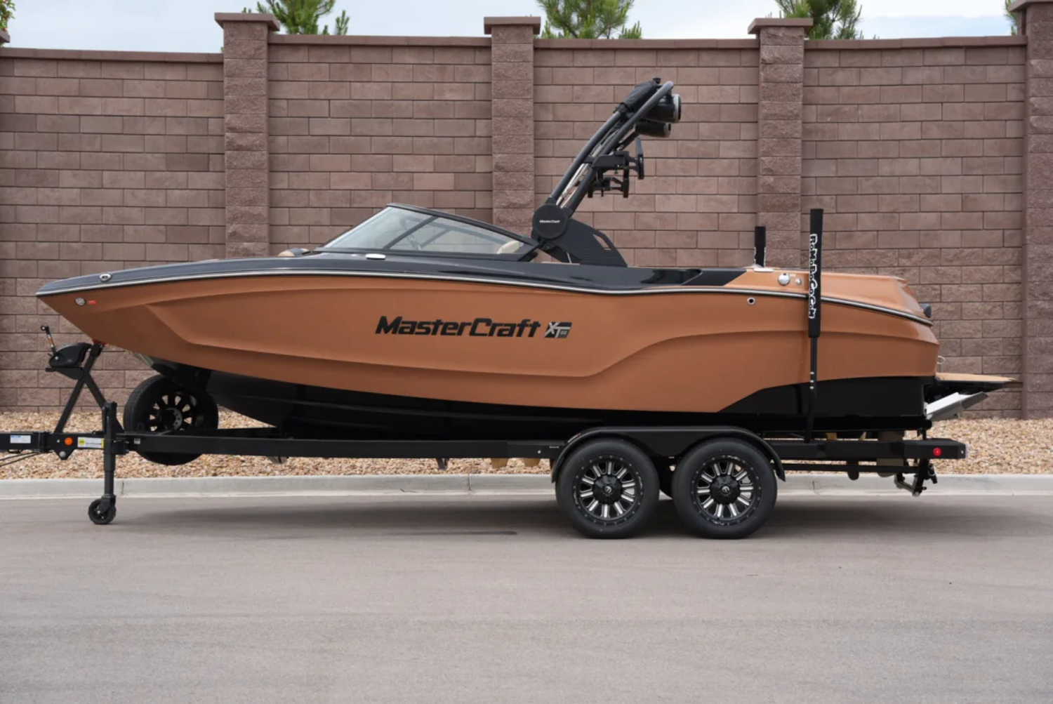 2026 MasterCraft XT22