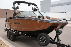 2026-mastercraft-xt22-139042-image6.webp