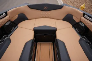 2026-mastercraft-xt22-139042-image9.webp