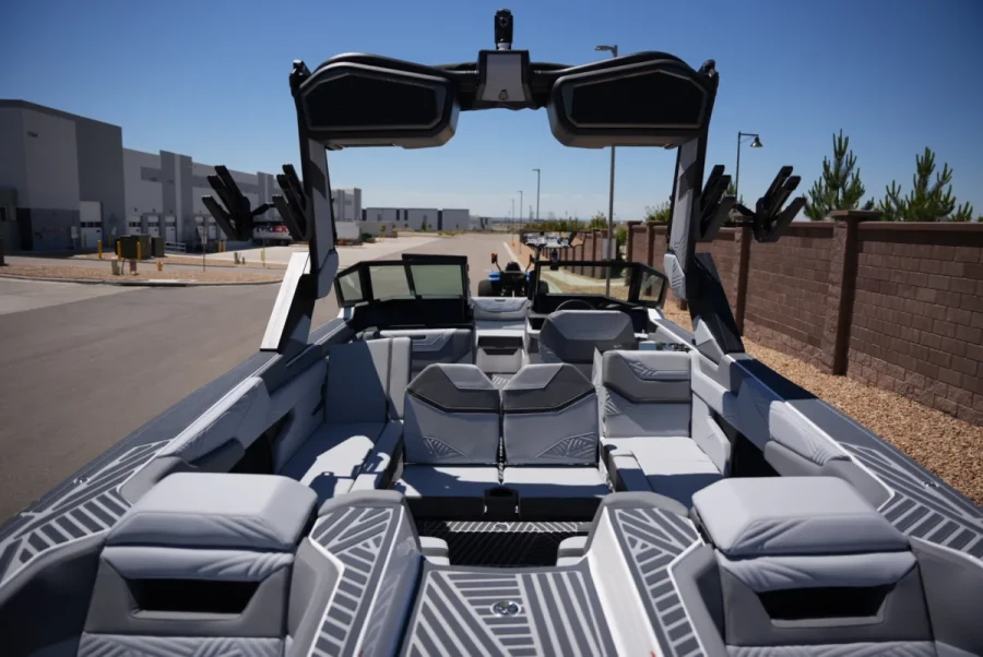 2026-mastercraft-x-star-139043-image17.webp