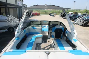 2019-malibu-wakesetter-23-lsv-139046-image10.webp