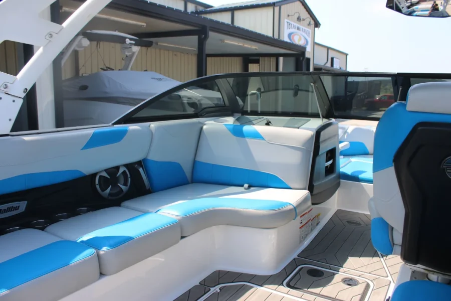 2019-malibu-wakesetter-23-lsv-139046-image12.webp