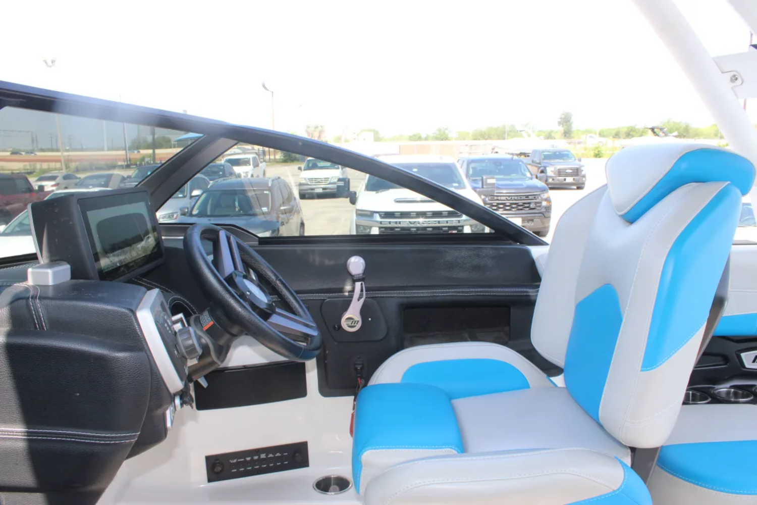 2019 Malibu 23 LSV