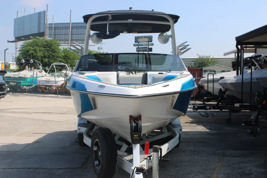 2019-malibu-wakesetter-23-lsv-139046-image2.webp