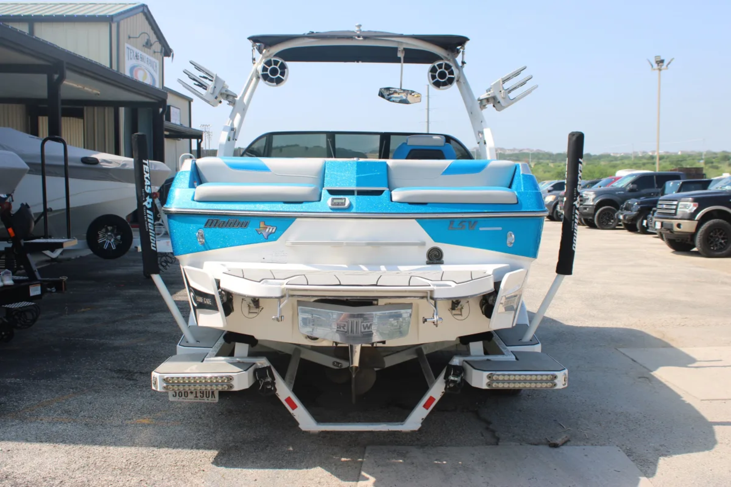 2019 Malibu 23 LSV