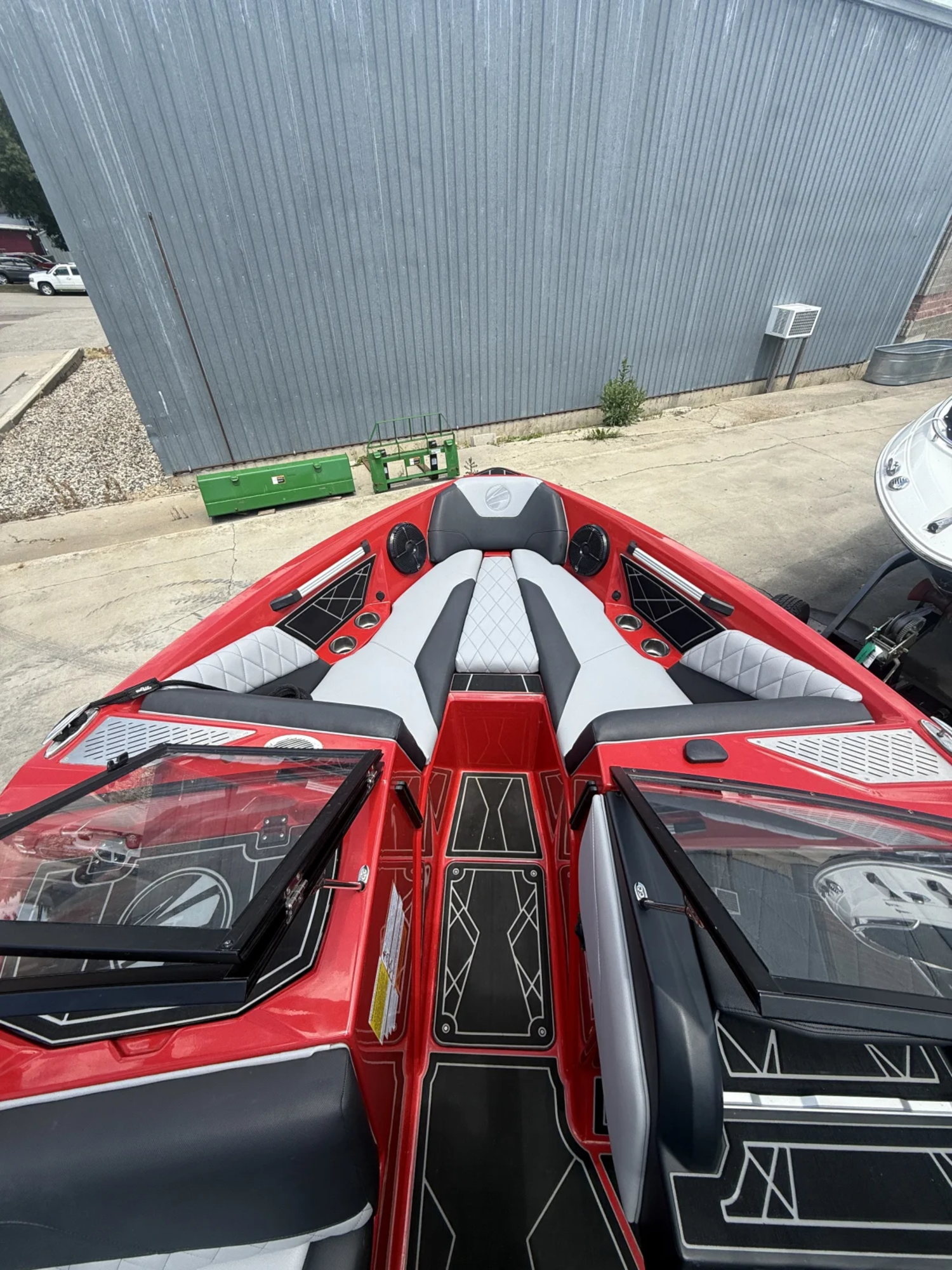 2025 Tige Z3