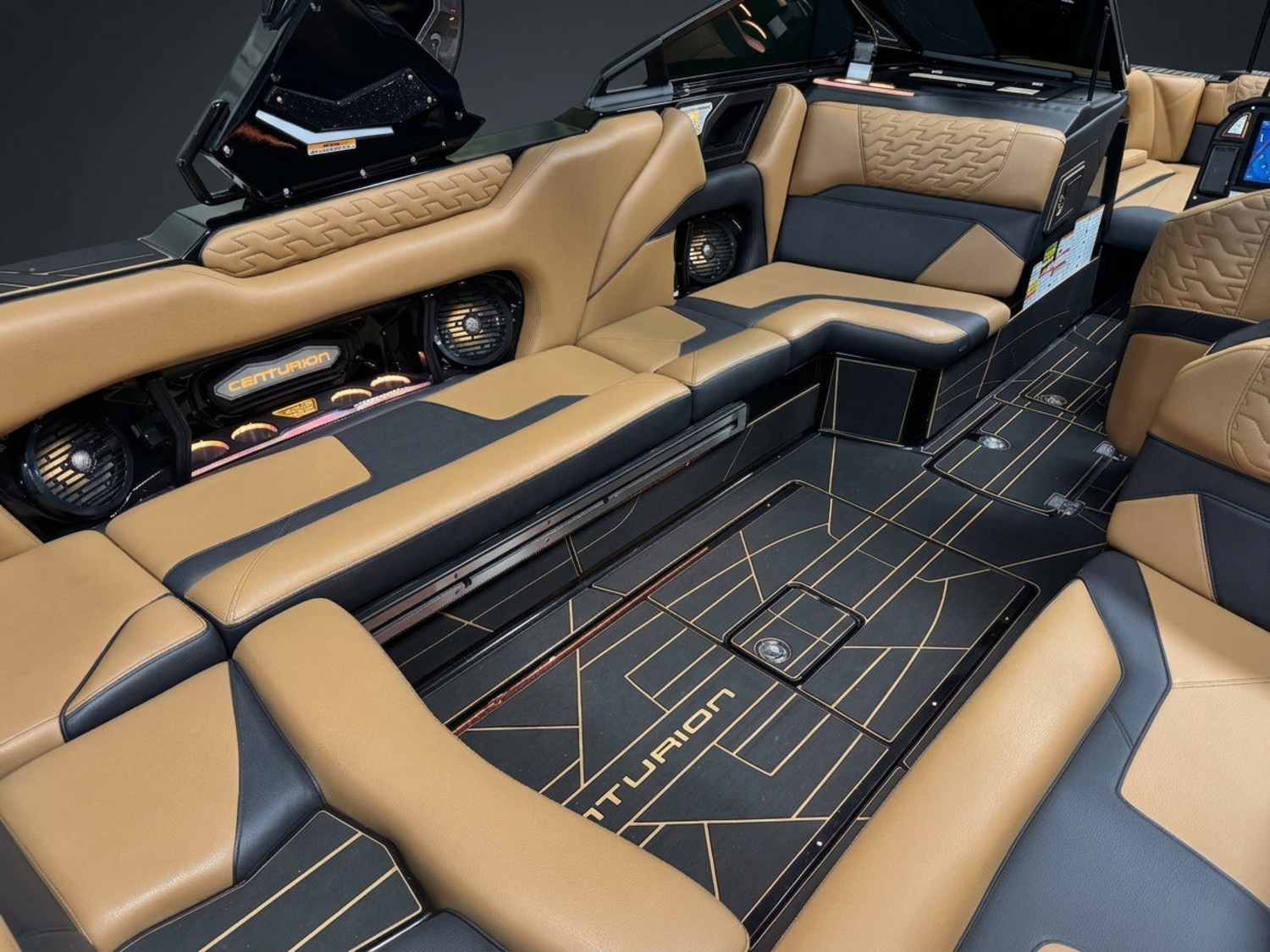 2026 Centurion Boats Ri245
