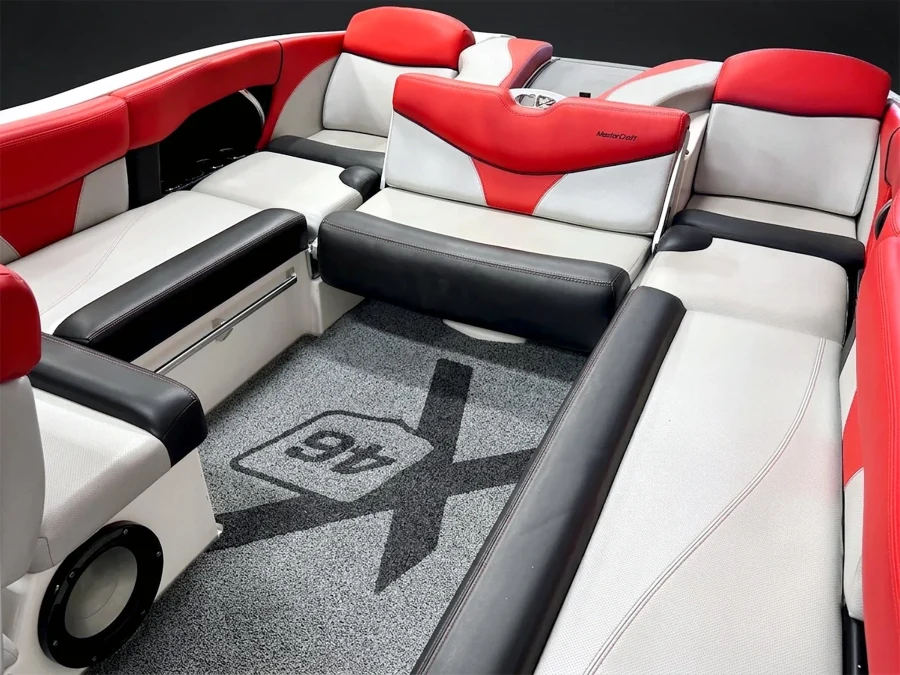 2016-mastercraft-x46-139092-image7