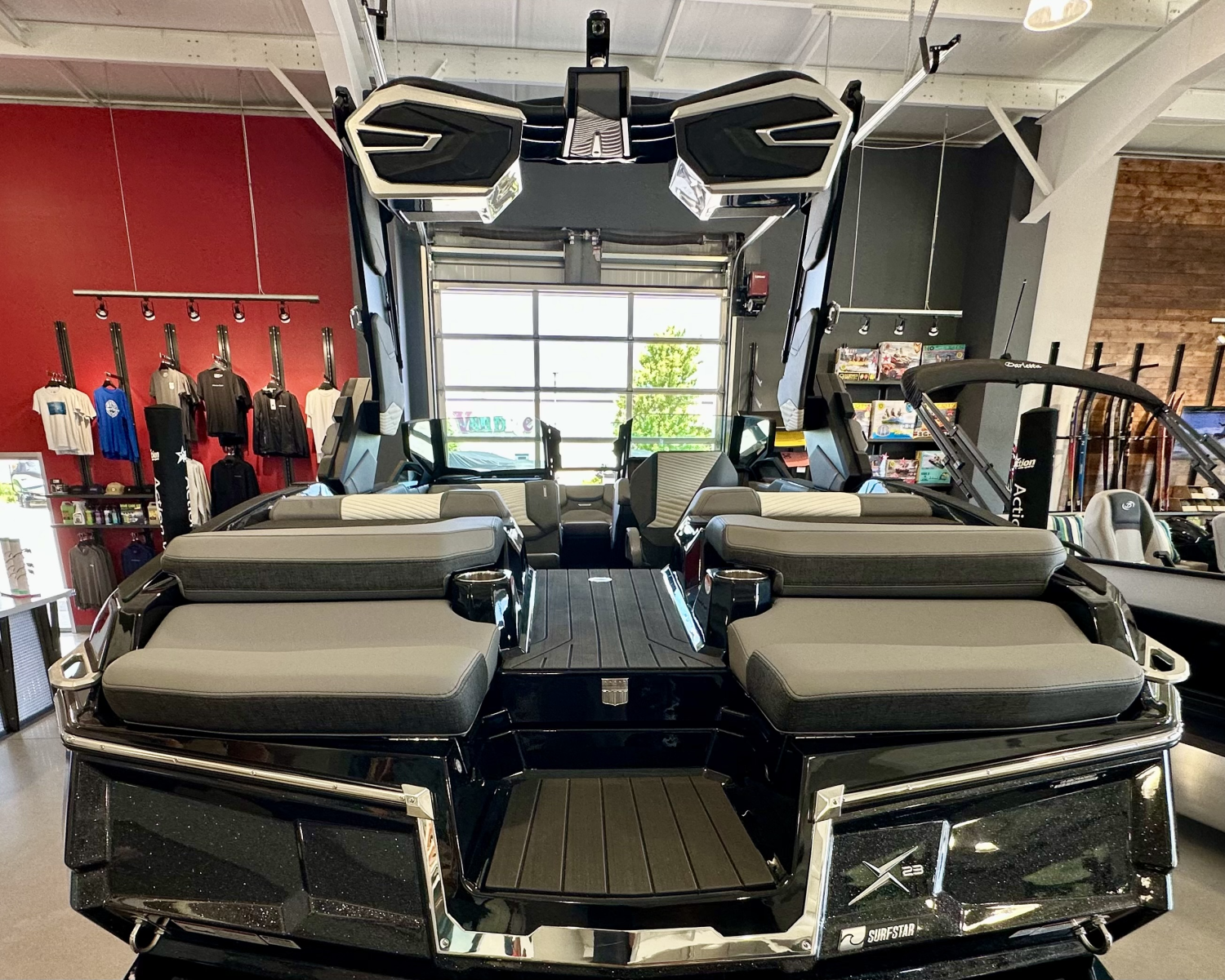 2027 MasterCraft X23