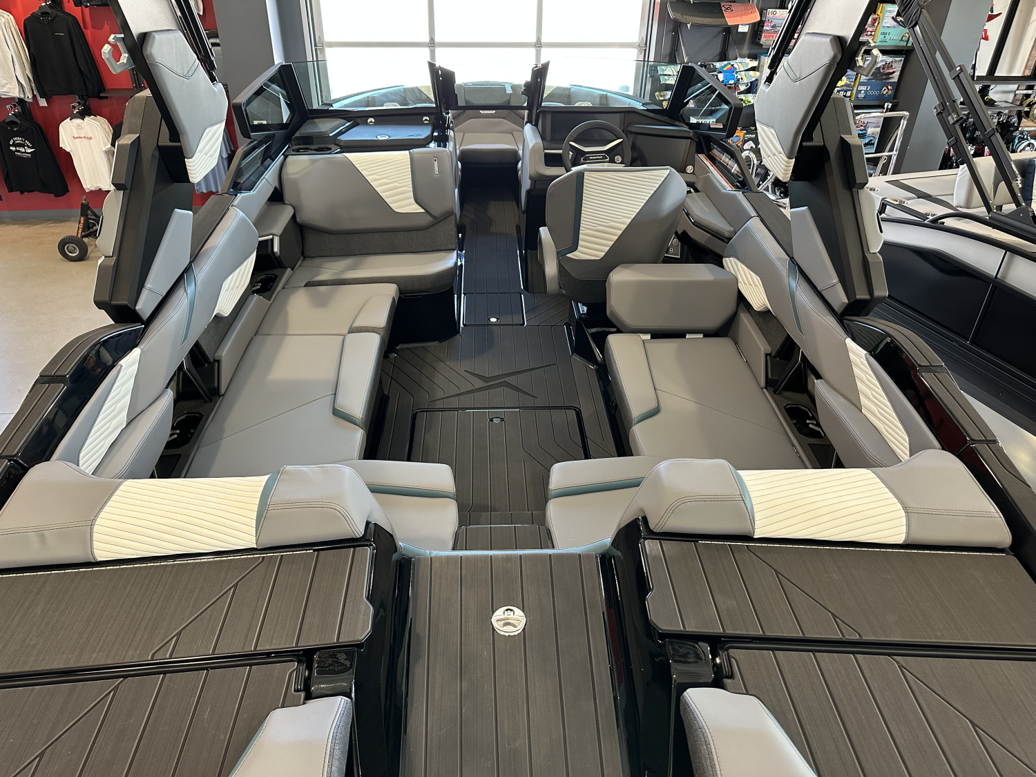 2027 MasterCraft X23
