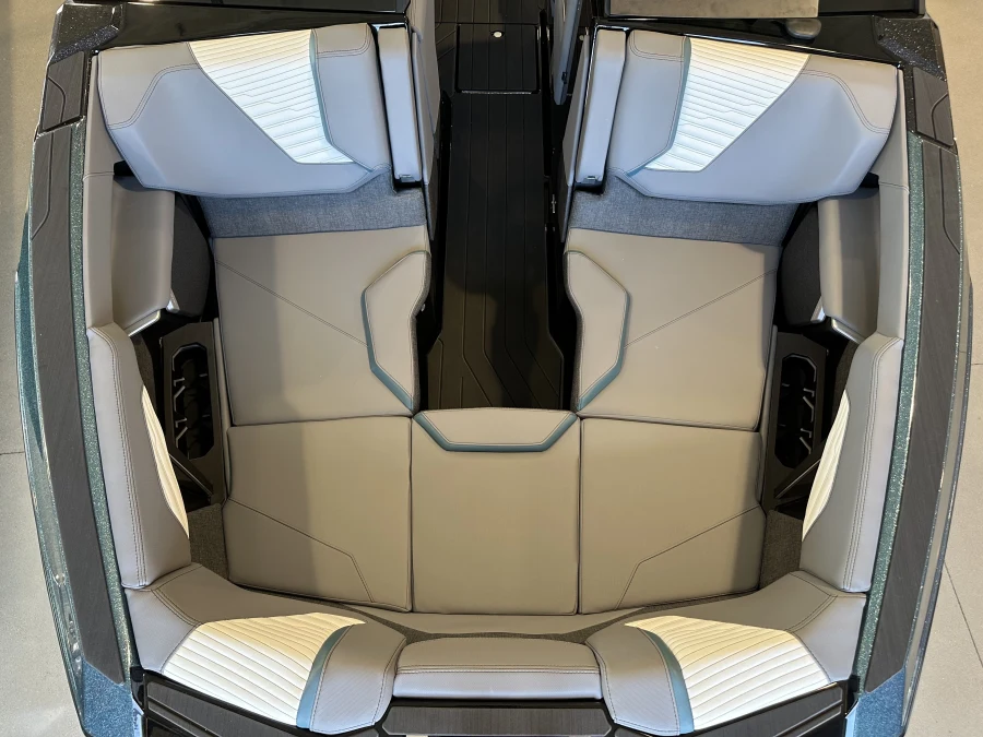2027-mastercraft-x23-139096-image9