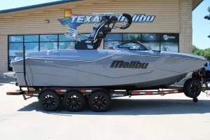 2026-malibu-m242-139116-image0.webp