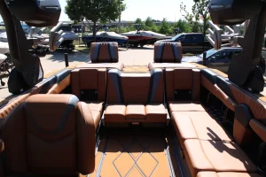 2026-malibu-m242-139116-image17.webp