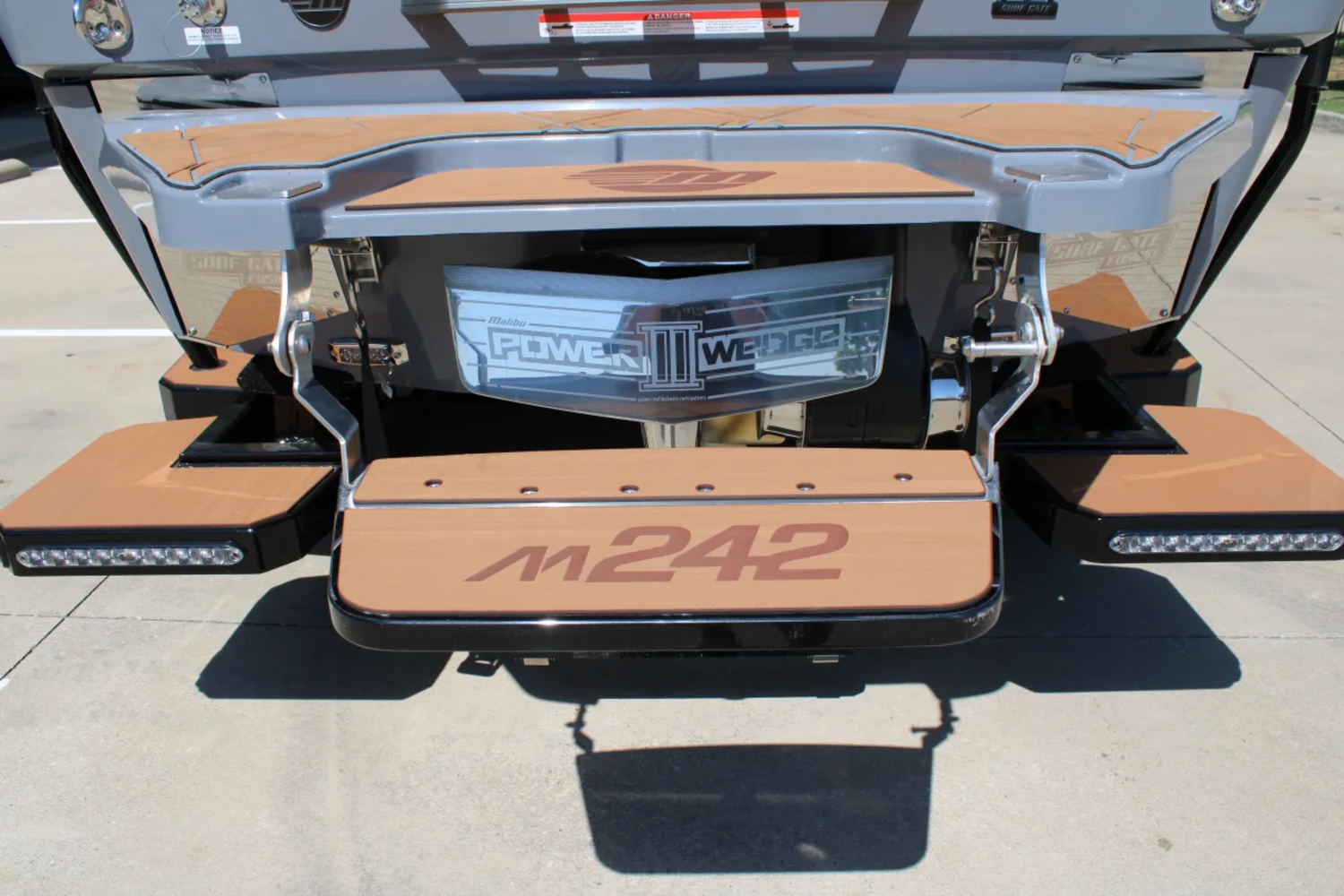 2026 Malibu M242