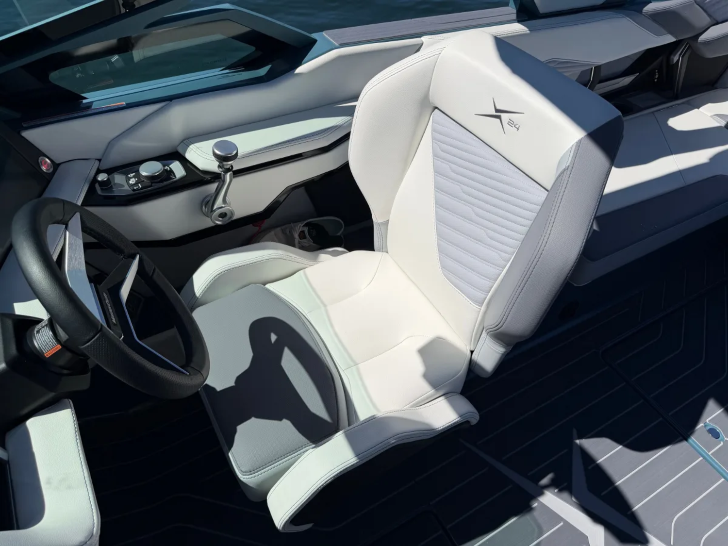 2026 MasterCraft X24 DEMO