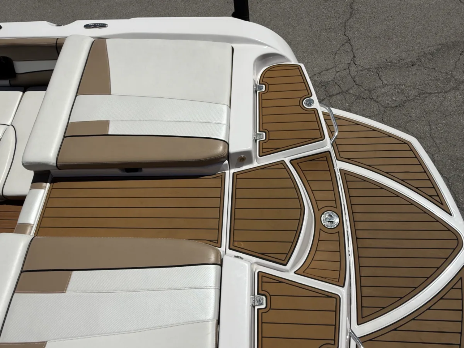 2012 23' Super Air Nautique 230 Team Bowrider