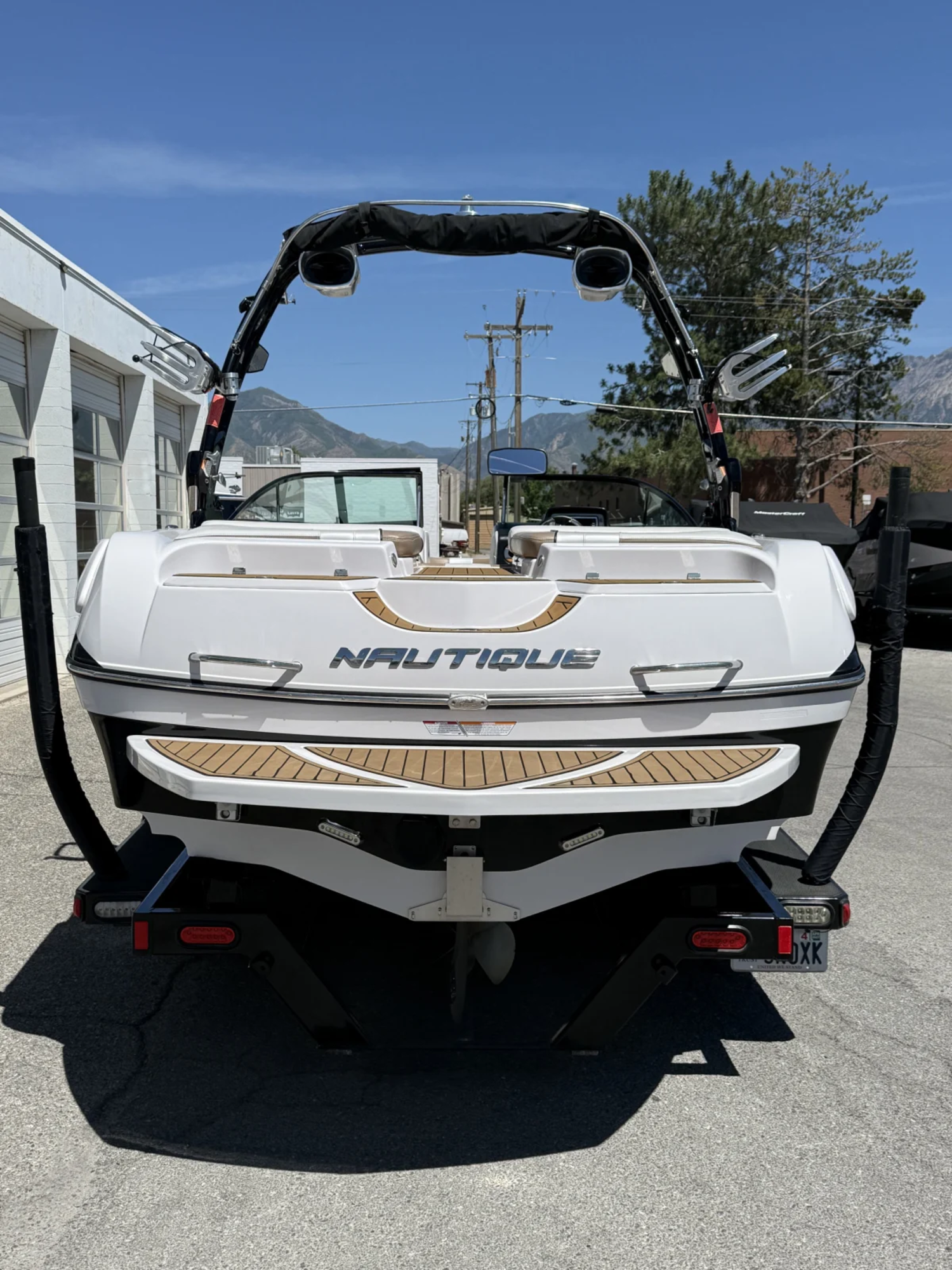 2012 23' Super Air Nautique 230 Team Bowrider