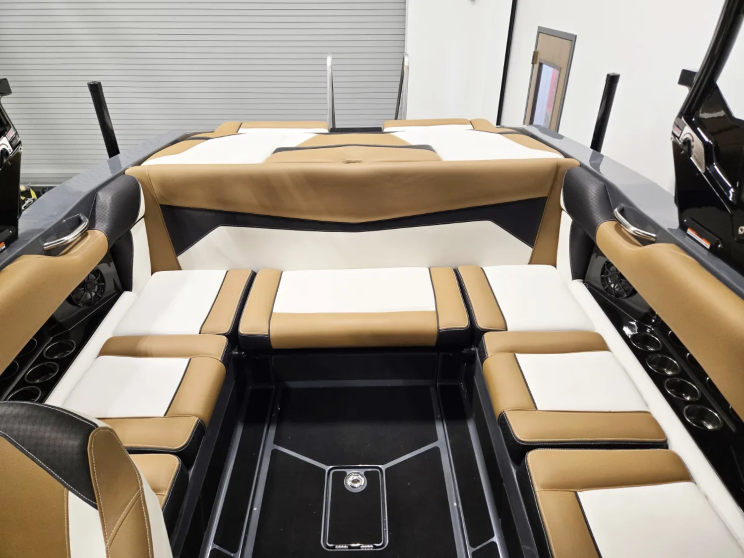 2026 Supreme S220