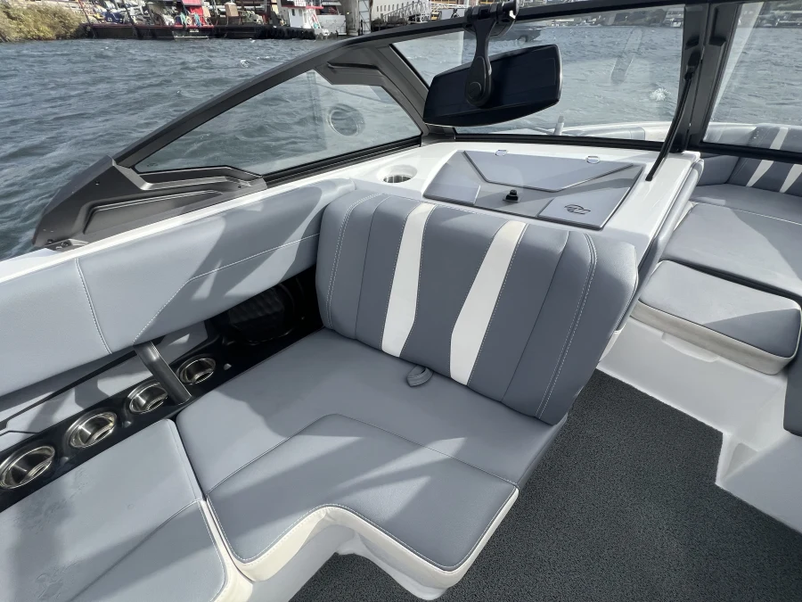 2025-malibu-wakesetter-22-lsv-137951-image11