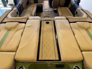 2022-mastercraft-xt23-137955-image10