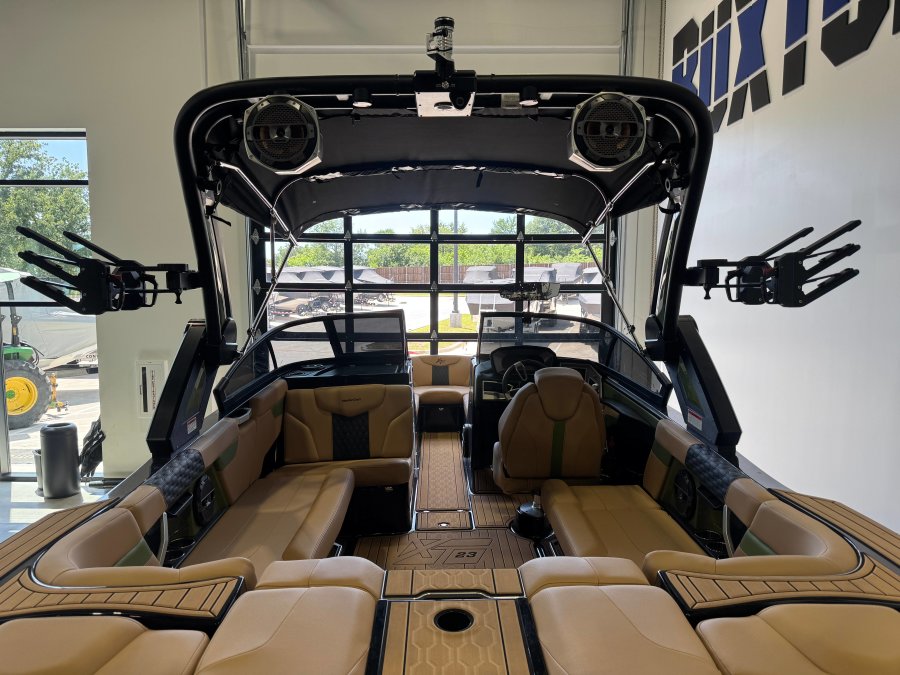 2022-mastercraft-xt23-137955-image9
