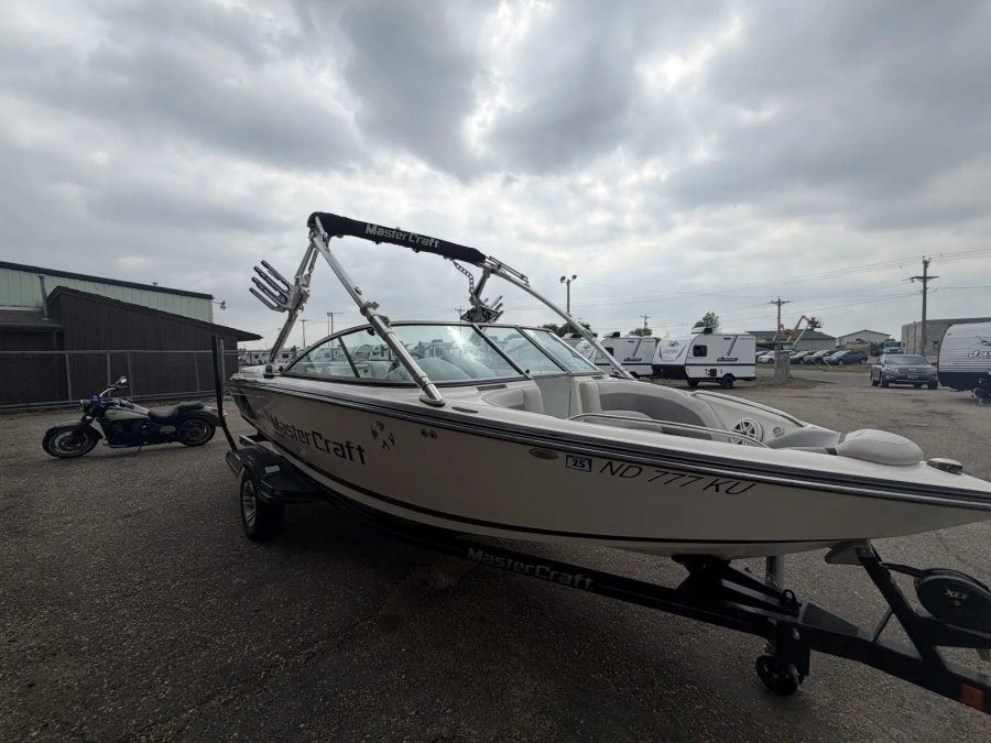 2009-mastercraft-prostar-214-137966-image5