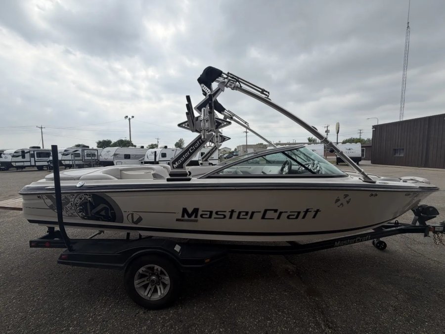 2009-mastercraft-prostar-214-137966-image7