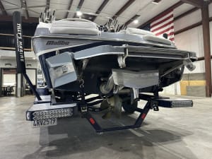 2019-malibu-wakesetter-24-mxz-137971-image6