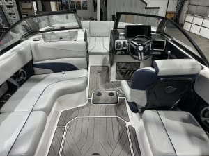 2019-malibu-wakesetter-24-mxz-137971-image9