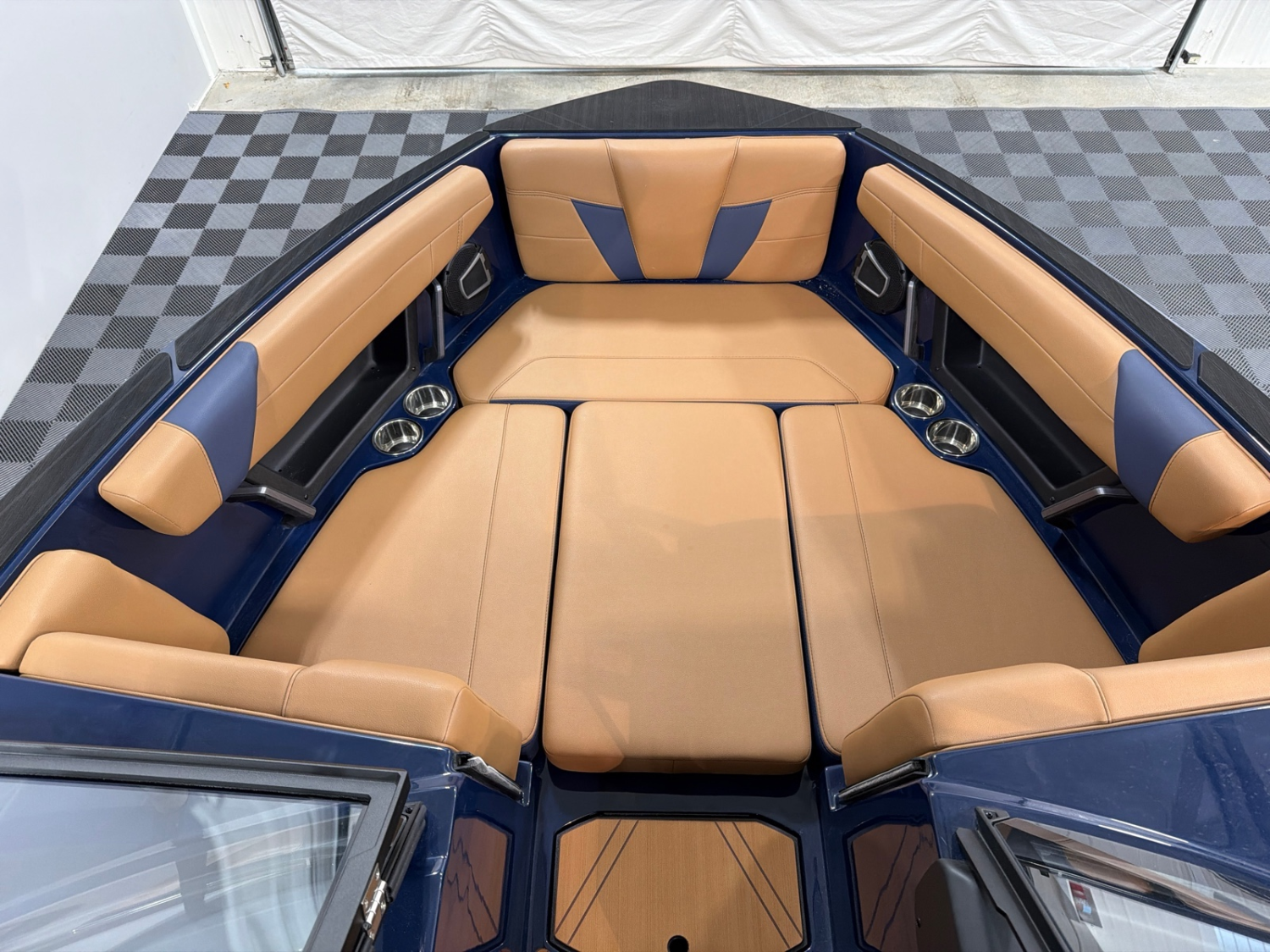 2026 Axis T250
