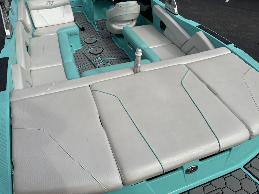 2019-mastercraft-nxt22-137979-image4