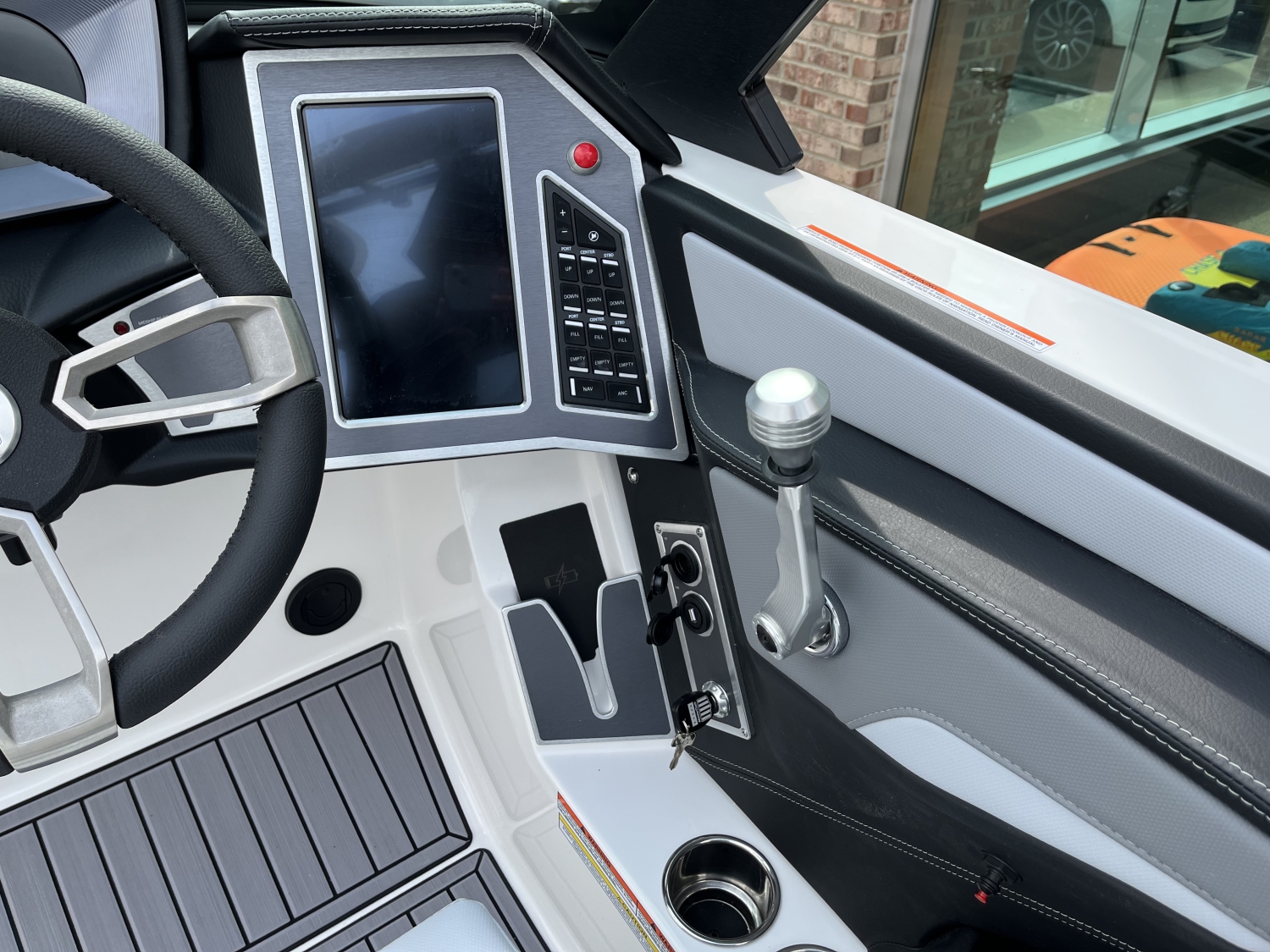 2023 MasterCraft XT20