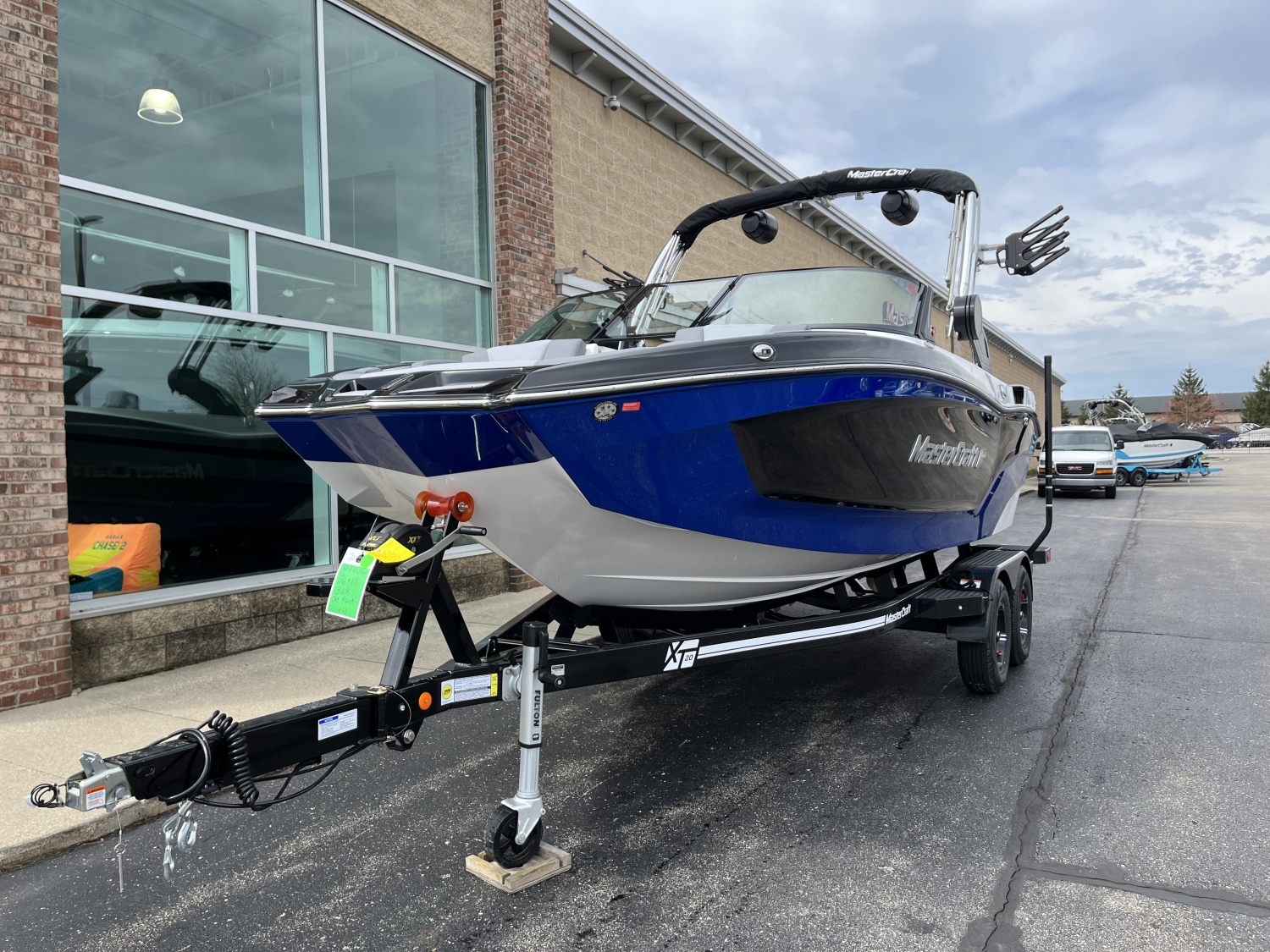 2023 MasterCraft XT20