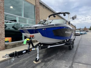 2023-mastercraft-xt20-137980-image2
