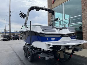2023-mastercraft-xt20-137980-image3