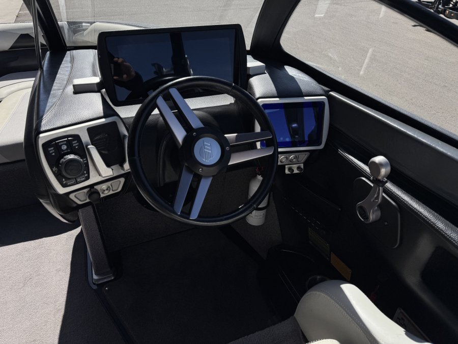 2015-malibu-wakesetter-23-lsv-137983-image11