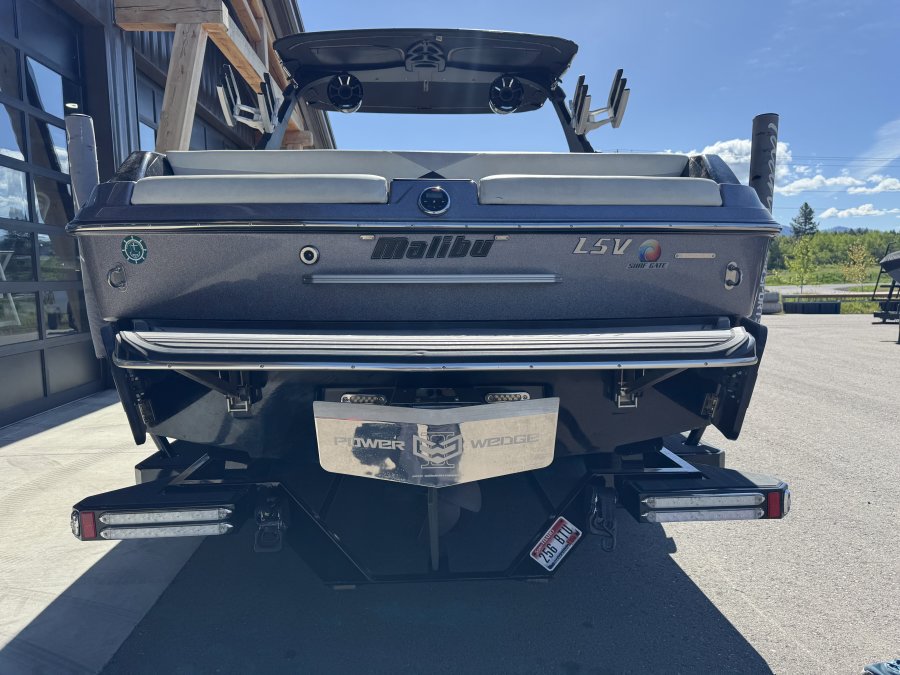 2015-malibu-wakesetter-23-lsv-137983-image8