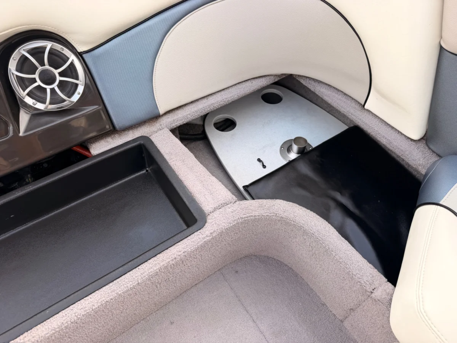 2010 Malibu Wakesetter 247 LSV 