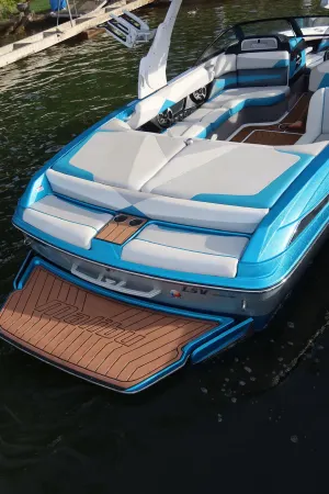 2017-malibu-wakesetter-23-lsv-137988-image3.webp