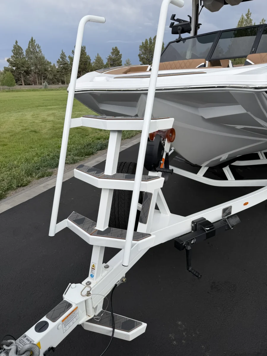 2024-tige-22rzx-139163-image1.webp