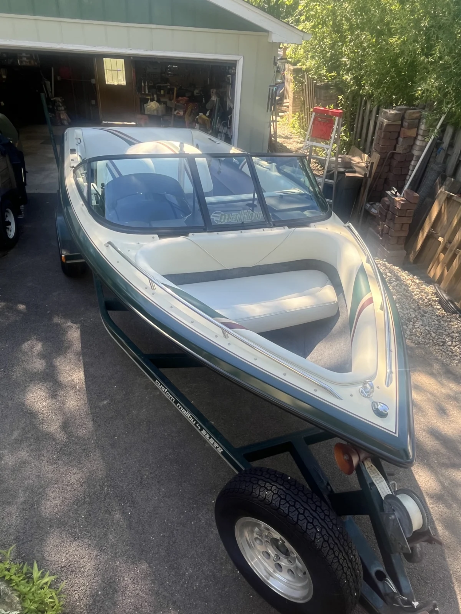 1998 Malibu Boats Response LX