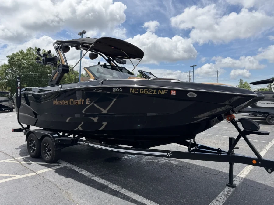 2025-mastercraft-x24-139183-image3.webp