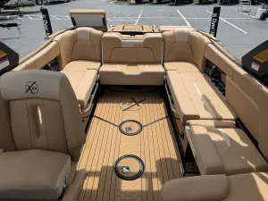 2025-mastercraft-x24-139183-image9.webp
